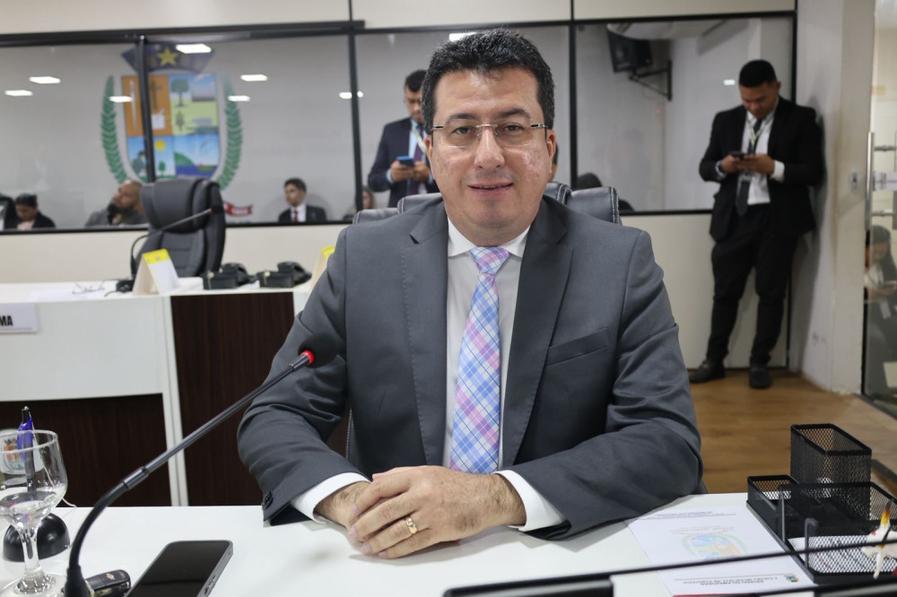 Vereador Fábio Cardoso cobra nova sede e psicólogo para CTA de Parintins